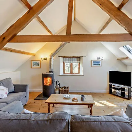3 Bed In Bude Corym *